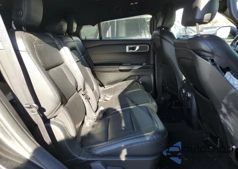 2020 Ford Explorer Xlt z USA, uszkodzony, nr VIN 1FMSK8DH4LGC19715